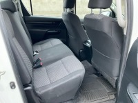 TOYOTA HILUX ACTIVE 2.4 D-4D DOUBLE CAB PICK UP - 19
