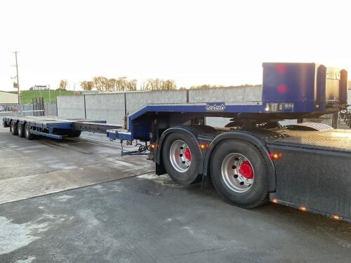 NOOTEBOOM EXTENDABLE TRI AXLE LOW LOADER