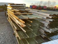 LARGE SELECTION OF 40mm INSULATED CLADDING SHEETS & ASSORTED FLASHING - 4