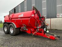 REDROCK 4000 GALLON TWIN AXLE SLURRY TANKER