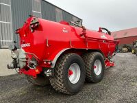 REDROCK 4000 GALLON TWIN AXLE SLURRY TANKER - 6