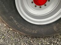 REDROCK 4000 GALLON TWIN AXLE SLURRY TANKER - 18