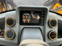 JCB 419S AGRI ARTICULATED LOADING SHOVEL - 34