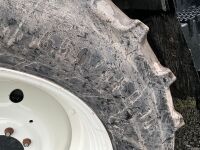 NEW HOLLAND T7.210 4WD TRACTOR - 12