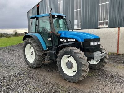FORD NEW HOLLAND 8260 4WD TRACTOR