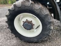 FORD NEW HOLLAND 8260 4WD TRACTOR - 24