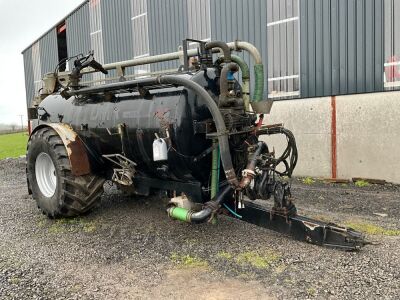 MAJOR 2700 GALLON SINGLE AXLE SLURRY TANKER