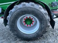 SPREADPOINT SP-600 SINGLE AXLE FERTILSER/LIME SPREADER - 17