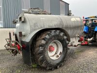 NEW ROCK 2000 GALLON SINGLE AXLE TOP FILL SLURRY TANKER - 6