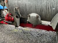 NEW ROCK 2000 GALLON SINGLE AXLE TOP FILL SLURRY TANKER - 19