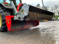 APPROX. 7.6ft NC LINK A SWEEP 700 HYDRAULIC ROAD BRUSH - 10