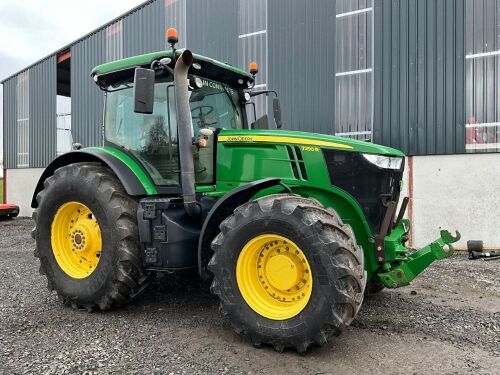 JOHN DEERE 7250R 4WD TRACTOR