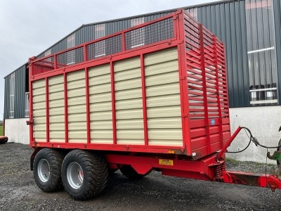 JOHNSTON 16ft TWIN AXLE SILAGE TRAILER