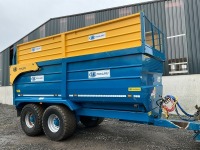 KANE 18ft HALF PIPE TWIN AXLE SILAGE TRAILER