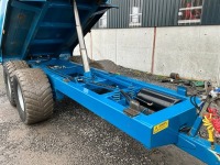 KANE 18ft HALF PIPE TWIN AXLE SILAGE TRAILER - 18