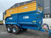 KANE 18ft HALF PIPE TWIN AXLE SILAGE TRAILER