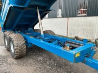 KANE 18ft HALF PIPE TWIN AXLE SILAGE TRAILER - 18