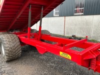 JOHNSTON 18ft TWIN AXLE SILAGE TRAILER - 18