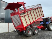 JOHNSTON 18ft TWIN AXLE SILAGE TRAILER - 21