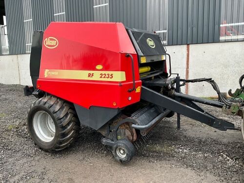 VICON RF2235 SINGLE AXLE BALER