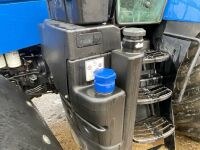 NEW HOLLAND T7.195S 4WD POWER COMMAND TRACTOR - 3