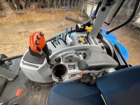 NEW HOLLAND T7.195S 4WD POWER COMMAND TRACTOR - 6