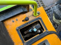 THWAITES 9 TON CABBED ROAD LEGAL STRAIGHT SKIP DUMPER - 24