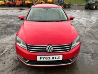VOLKSWAGEN PASSAT BLUE MOTION TECH HIGHLINE 2.0 TDI ESTATE - 2