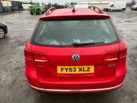 VOLKSWAGEN PASSAT BLUE MOTION TECH HIGHLINE 2.0 TDI ESTATE - 10