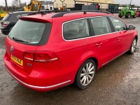 VOLKSWAGEN PASSAT BLUE MOTION TECH HIGHLINE 2.0 TDI ESTATE - 12