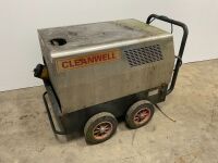 CLEANWELL 240v HOT & COLD POWER WASHER