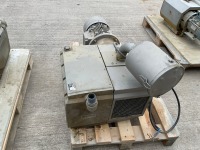 BECKER 3 PHASE PUMP - 8