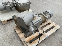 BECKER 3 PHASE PUMP - 9