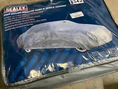 UNUSED SEALEY ALL SEASON MEDIUM CAR COVER