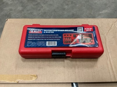 UNUSED SEALEY MOTORCYCLE CHAIN BREAKER & RIVETER
