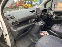 VAUXHALL COMBO 2300 CARGO PRIME L2 H1 1.5 TURBO D 130PS AUTOMATIC VAN - 9