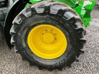 JOHN DEERE 6125R 4WD TRACTOR - 11