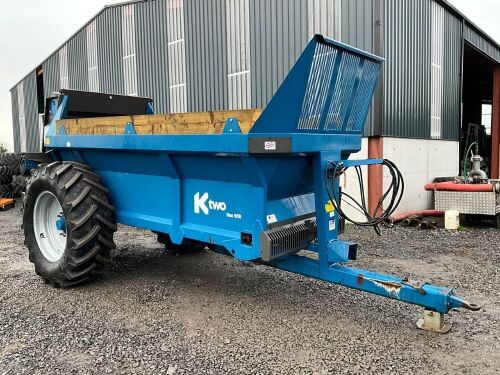 K TWO DUO 900 SINGLE AXLE DUNG SPREADER