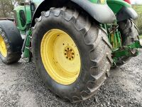 JOHN DEERE 6520 4WD TRACTOR - 17