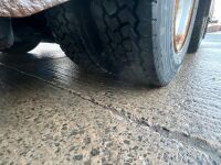 APPROX. 18.8ft x 8ft CHEIFTAIN 18 TON LOW LOADER ON AIR - 10