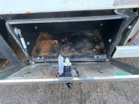 APPROX. 18.8ft x 8ft CHEIFTAIN 18 TON LOW LOADER ON AIR - 19