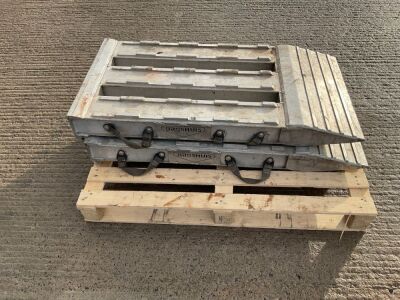 2No. BROSHUIS ALUMINUIM LOADING RAMPS