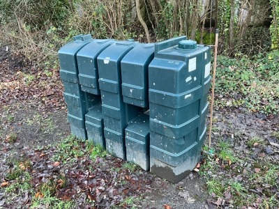 APPROX. 1100lt SLIMLINE PLASTIC OIL TANK