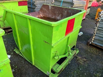LARGE FORKLIFT TIPPING SKIP (K0162)