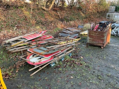 3No. PALLETS & 1No METAL CRATE OF ASSORTED ROAD SIGNS
