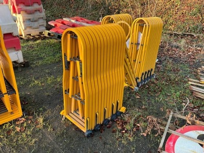 3No. 1320mm RETRACTABLE METAL BARRIERS