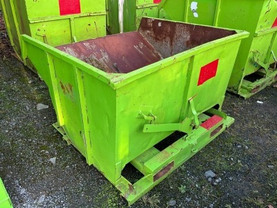 LARGE FORKLIFT TIPPING SKIP (K5657)