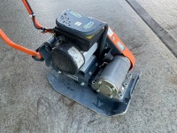 BELLE LCE4001 110V COMPACTION PLATE - 4