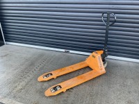 RELIANT 2.5 TON PALLET TRUCK