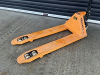 RELIANT 2.5 TON PALLET TRUCK - 2